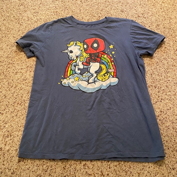 Funko pop Deadpool unicorn graphic tee shirt - Picture 2 of 4